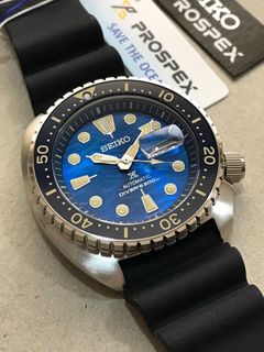 (Category: ) located in . Submitted by watchwagon.com (Listing ID 1133901612, Image 1). Description: .