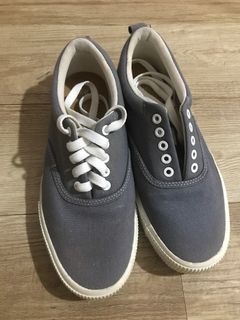 (Kategori: ) berada di . Dikirim oleh folkloree_18 (ID iklan 1134269487, Gambar 1). Deskripsi: .