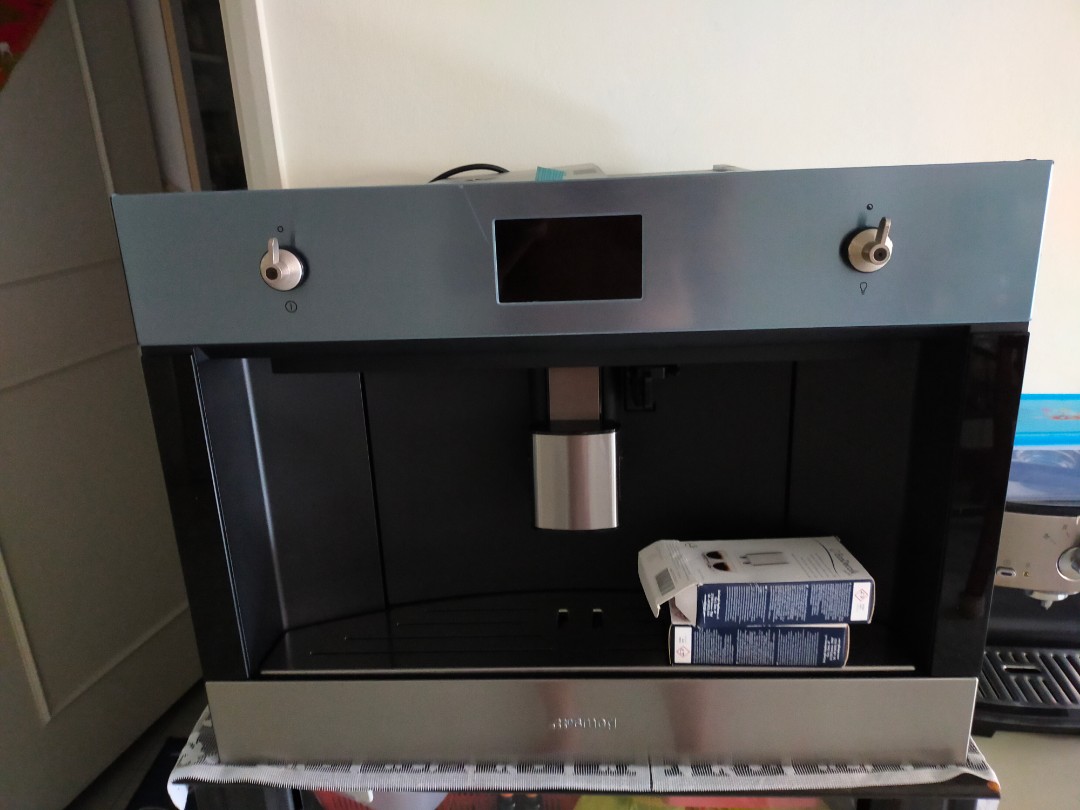 Smeg classica coffee machine, TV & Home Appliances, Kitchen Appliances