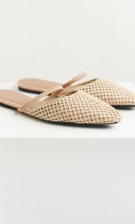 (Category: ) located in . Submitted by myshop17 (Listing ID 1134297190, Image 1). Description: .