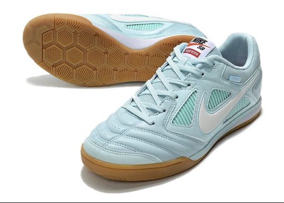 Supreme nike sb gato sales