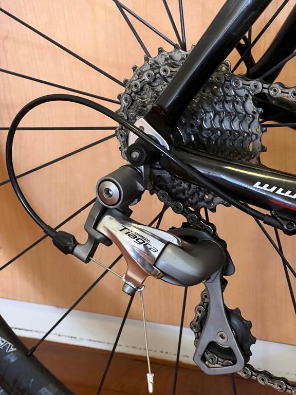 Vellum Full Carbon Road Bike, Sports Equipment, Bicycles & Parts