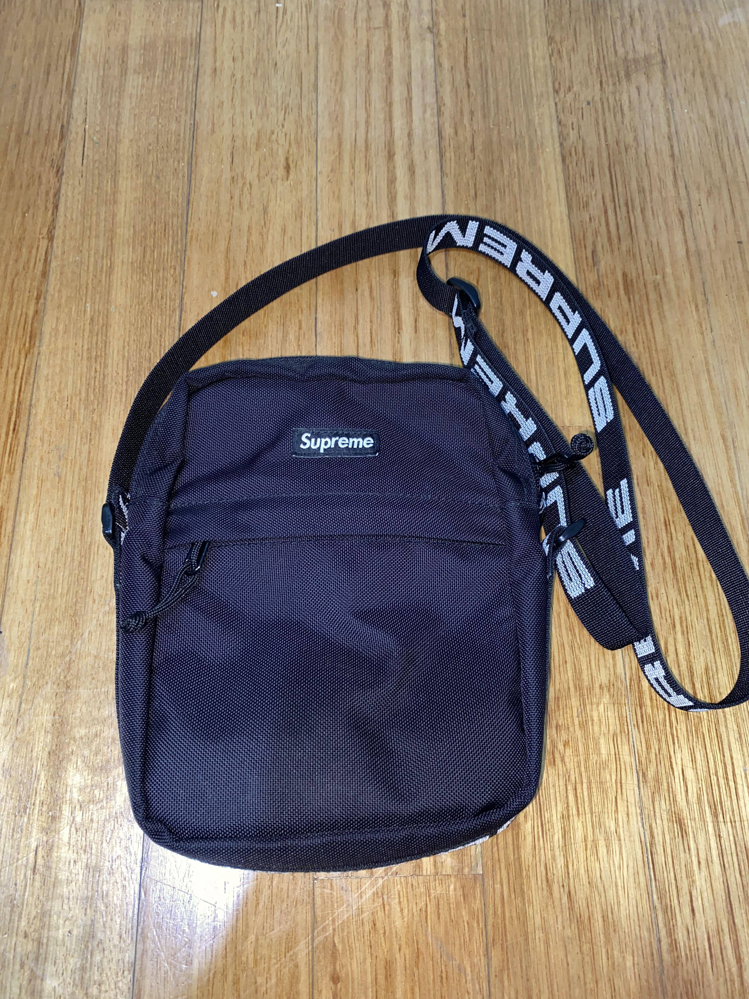 WTS supreme shoulder bag ss18 Men s Fashion Bags Sling Bags on Carousell