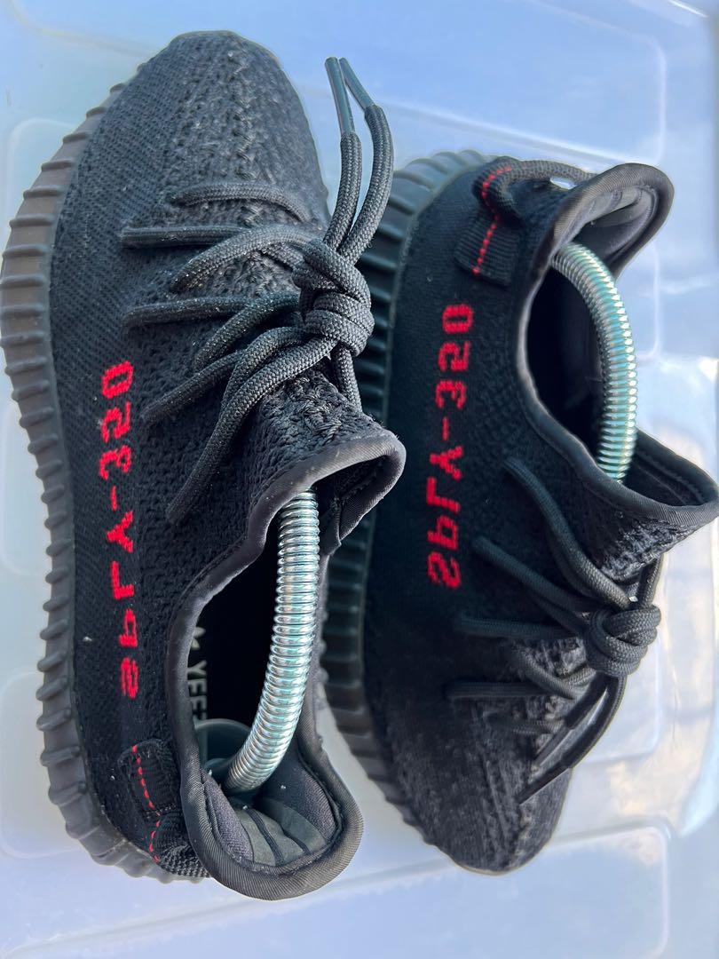 YEEZY 350 V1 BRED