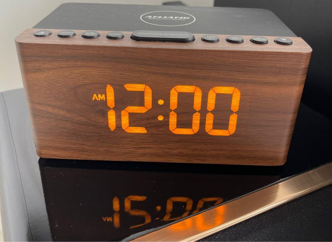 ANJANK Wooden Digital Alarm Clock FM Radio10W Fast Wireless Charger