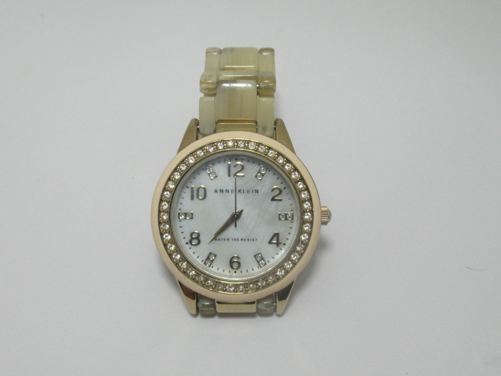 Anne klein diamond watch y121e price discount