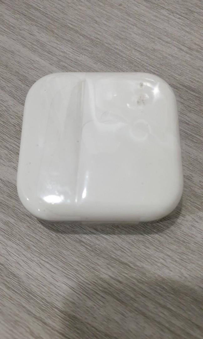 Apple Earpods (3.5mm) (Category: Earphones) located in Quezon City. Submitted by rdl09 (Listing ID 1129428020, Image 3). Description: .