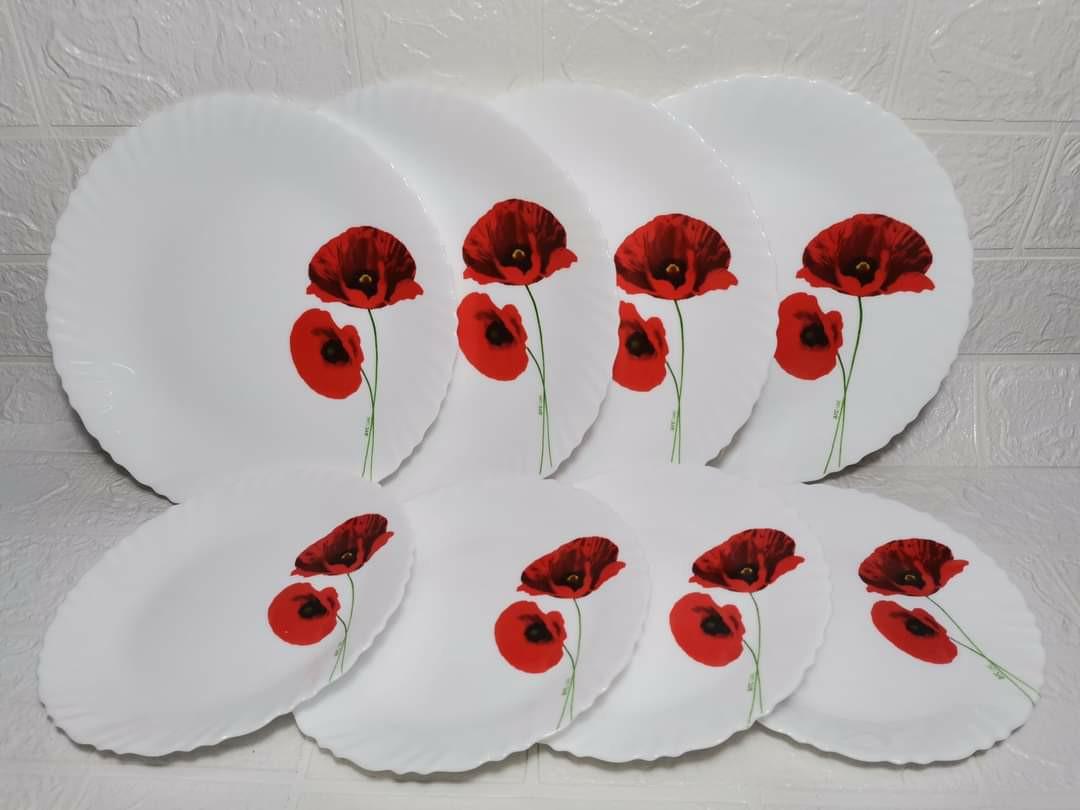 ARC Dinner set Made in UAE 16pcs (Category: Dinnerware & Cutlery) located in Manila. Submitted by JBAL.GEN.MDSE (Listing ID 1129274770, Image 2). Description: ARC Dinner Set of 16 pieces Material: Opal Made in U.A.E. 4 pcs - 25cm Dinner Plate 4 pcs - 19cm Dessert Plate 4 pcs - 12.5cm Bowl 4 pcs - 27cl Drinking Glass.
