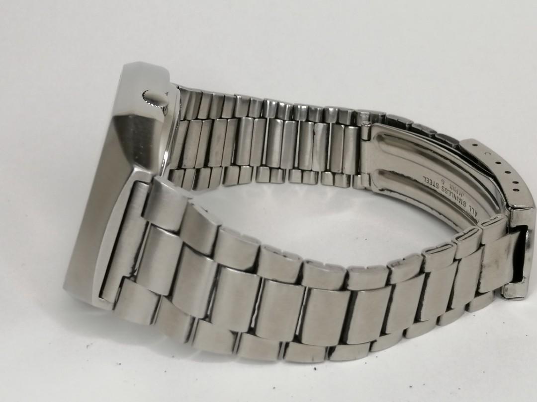 Authentic vintage SEIKO diamond automatic mens watch (Category: Men's Watches) located in Manila. Submitted by deejaymoh (Listing ID 1129414204, Image 2). Description: Authentic viintage SEIKO diamond watch Made in japan Automatic movement Diamond indeces Accurate time keeping Cop or cod.