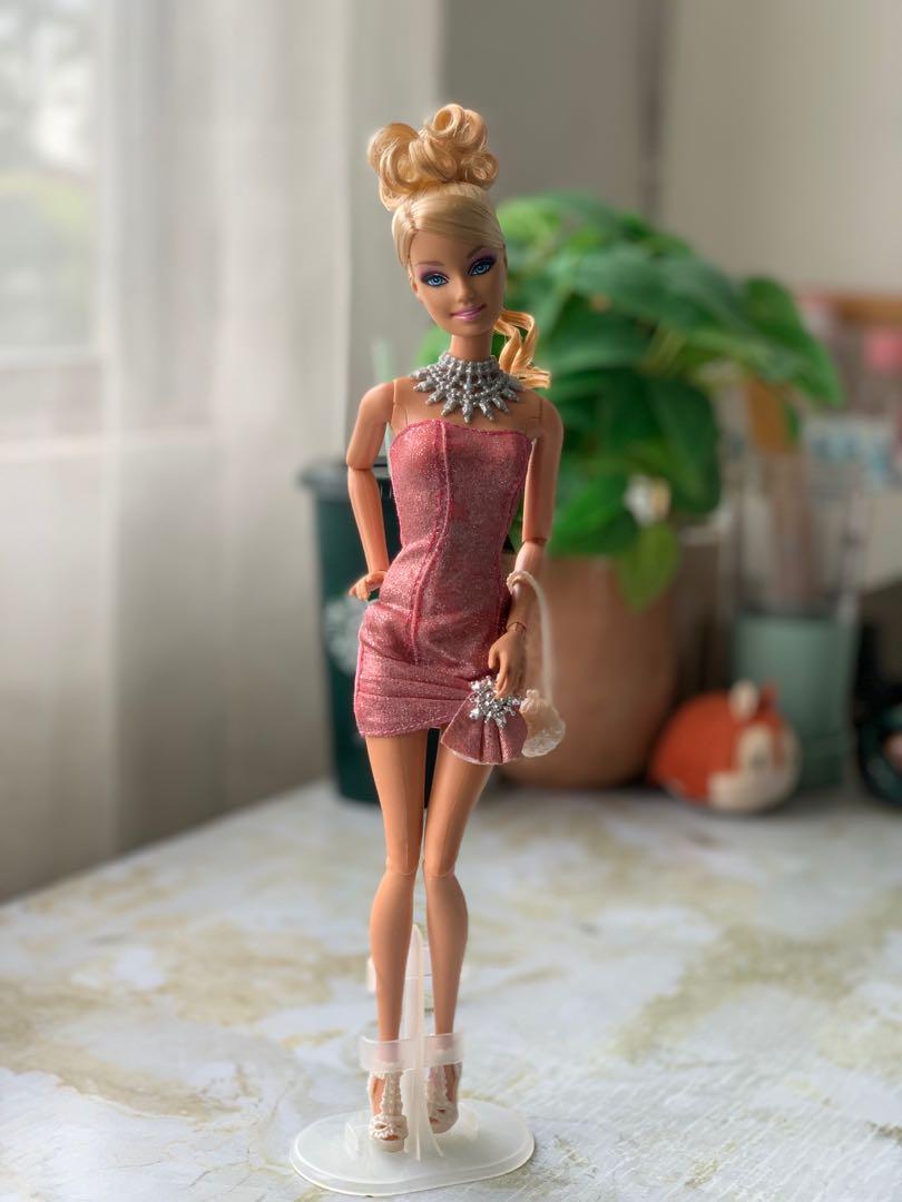 Clearance sale* Barbie Fashionistas dolls set/ barbie dolls