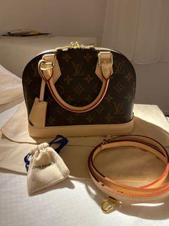 LOUIS VUITTON CAPUCINE BB Crossbody Bag ♥