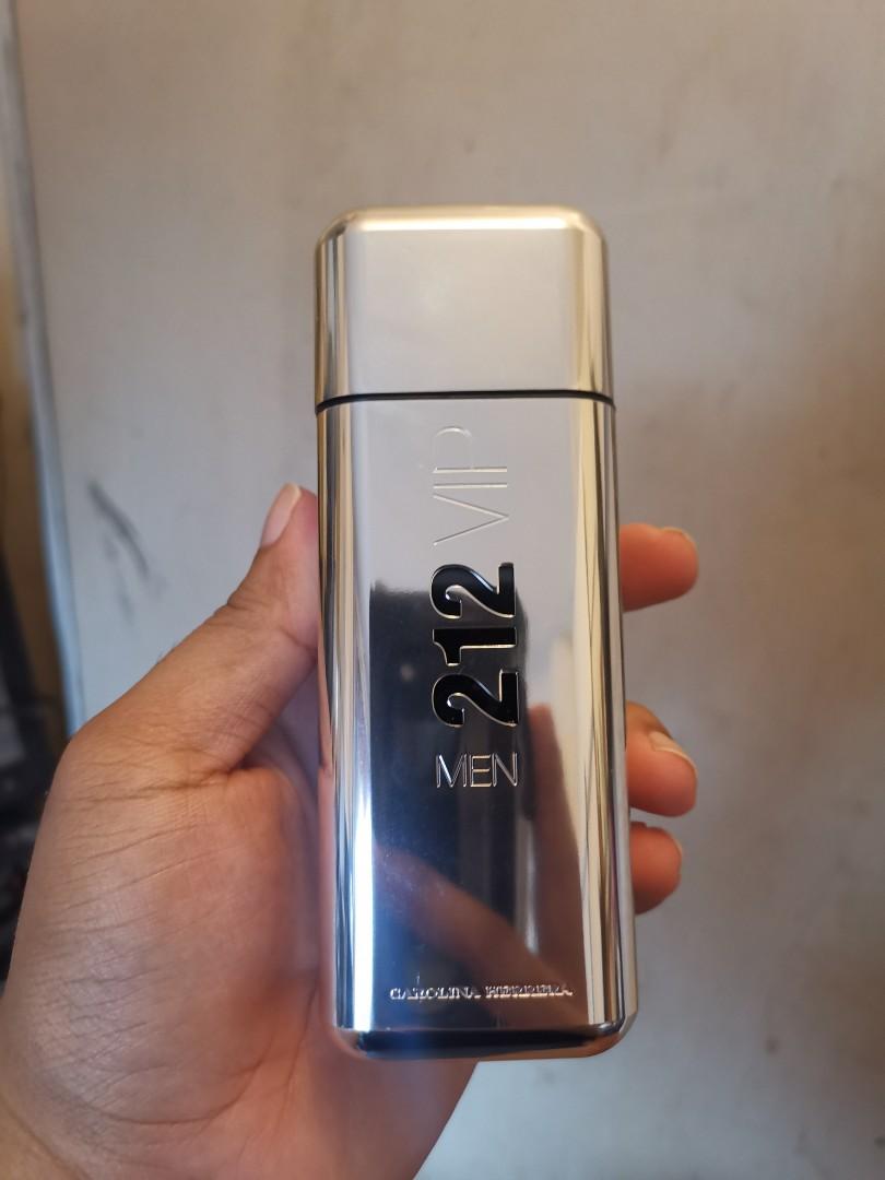 Carolina Herrera 212 Vip Men 100ml
