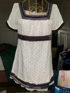 (Category: ) located in . Submitted by bloog (Listing ID 1129386060, Image 1). Description: .