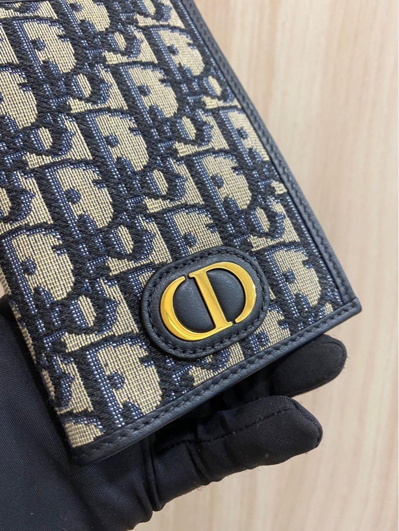 Christian D i o r 30 Montaigne Passport Holder, Luxury, Bags & Wallets on  Carousell