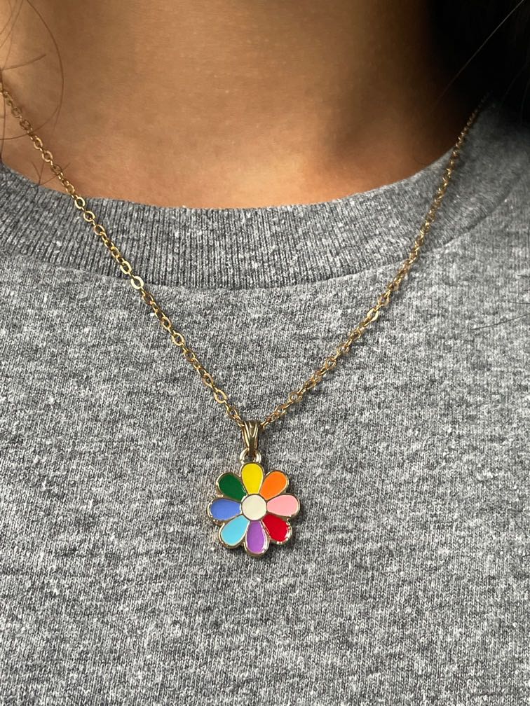 Rainbow flower necklace outlet