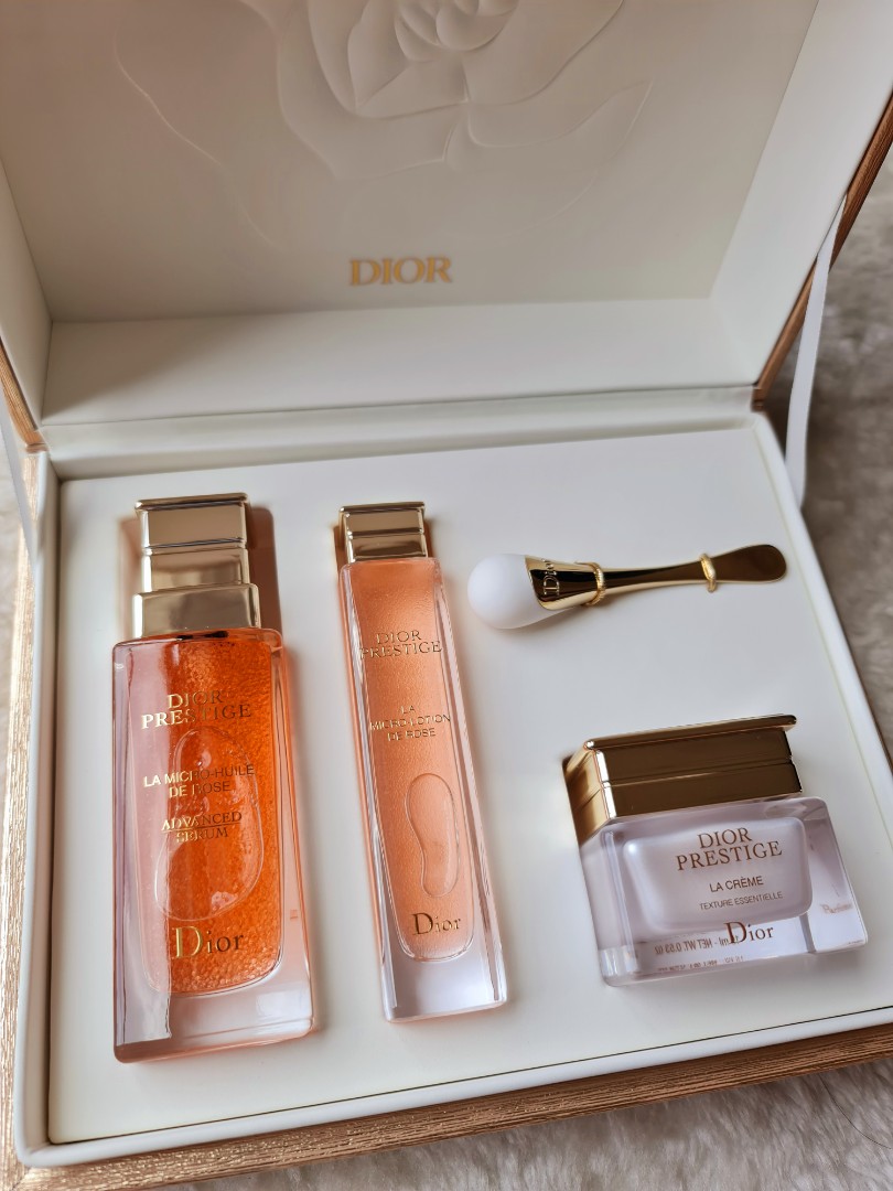Dior Prestige Travel Set Xmas Edition Limited Edition