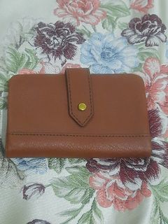 (Kategori: ) berada di . Dikirim oleh deefte_stuff (ID iklan 1129410685, Gambar 1). Deskripsi: .