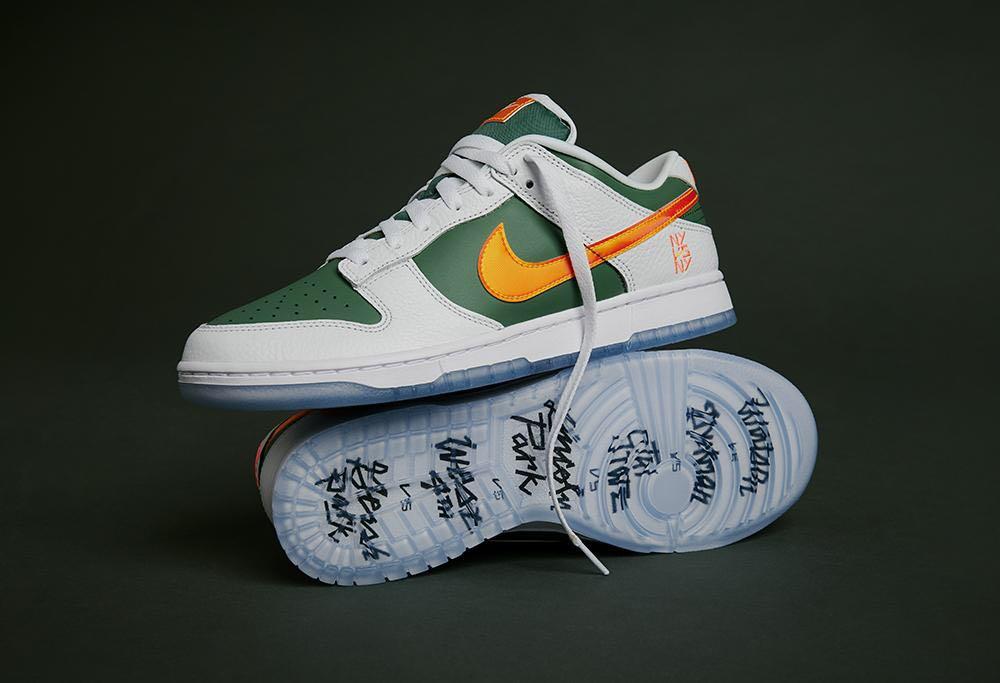Dunk Low Ny vs Ny, Men's Fashion, Footwear, Sneakers on Carousell