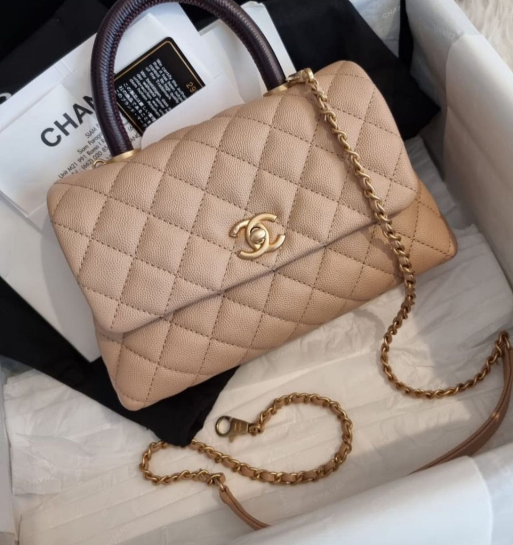 Preloved Chanel Coco Handle Medium Bag Blue Caviar Leather GHW