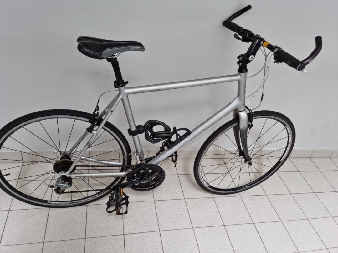 Giant CRX two Sports Equipment Bicycles Parts Bicycles on