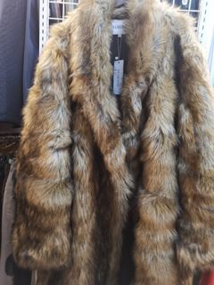 （分類：）位於 。 由 jomifashion 提交（商品編號 1129359203，圖片 1）。簡介： 。