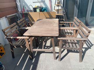 IKEA outdoor table x 4 chairs