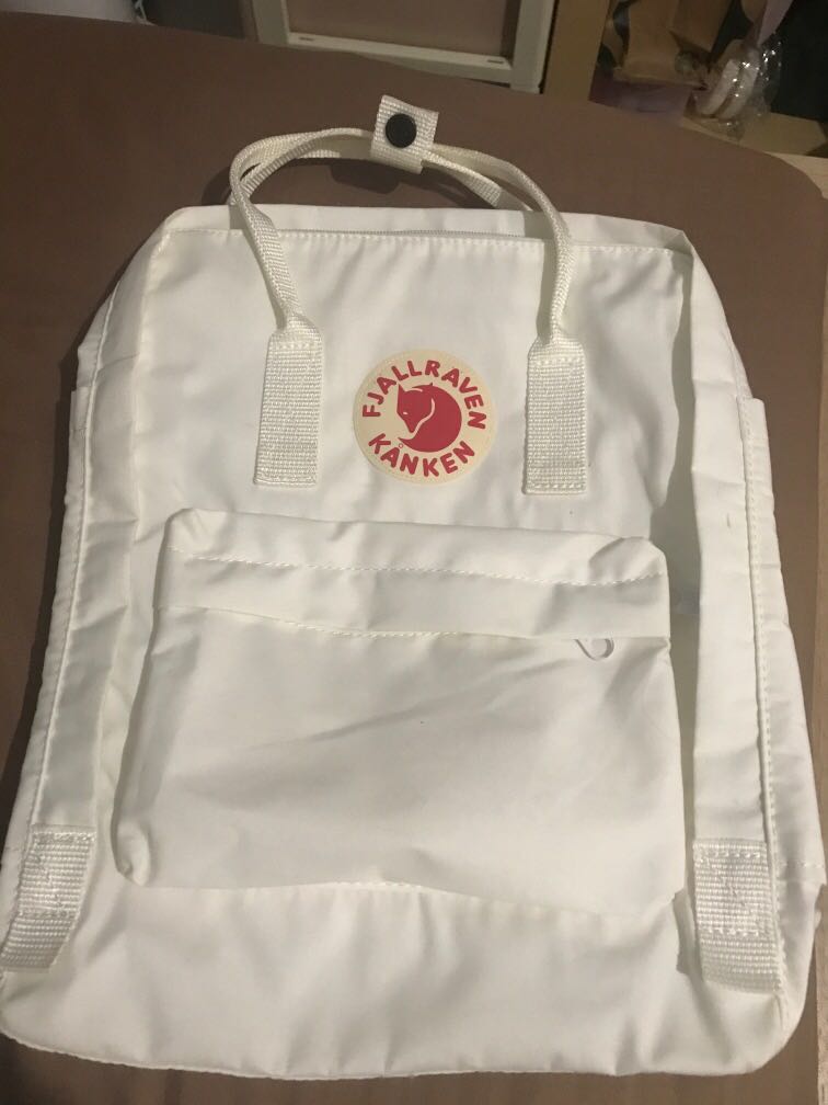 Kanken cheap bag white