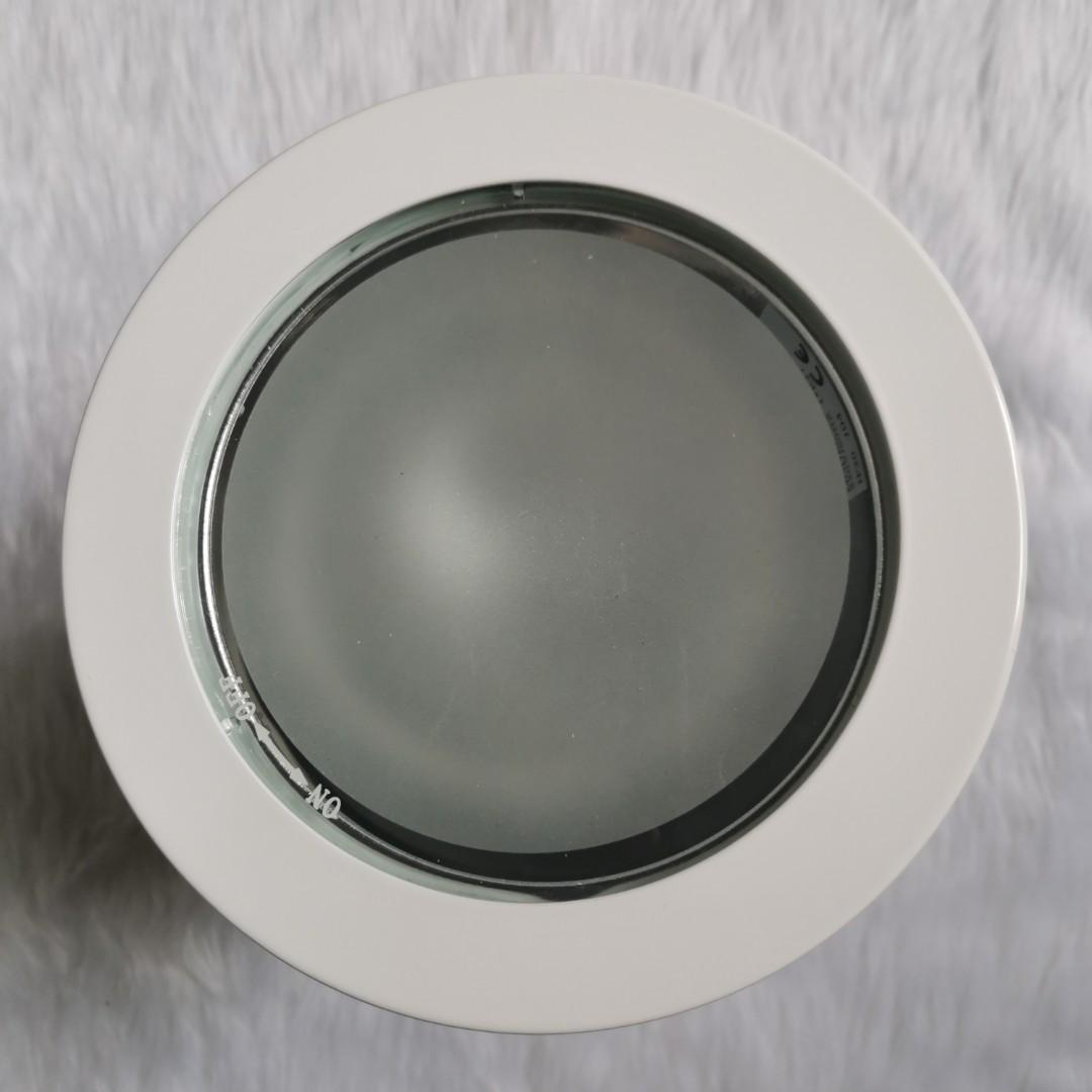 Landlite - Downlight (Category: Lighting) located in Pasig City. Submitted by ccrumple (Listing ID 1129348708, Image 3). Description: Brand new RFS - wrong model of downlight Original price is Php 699.00 Complete with box.