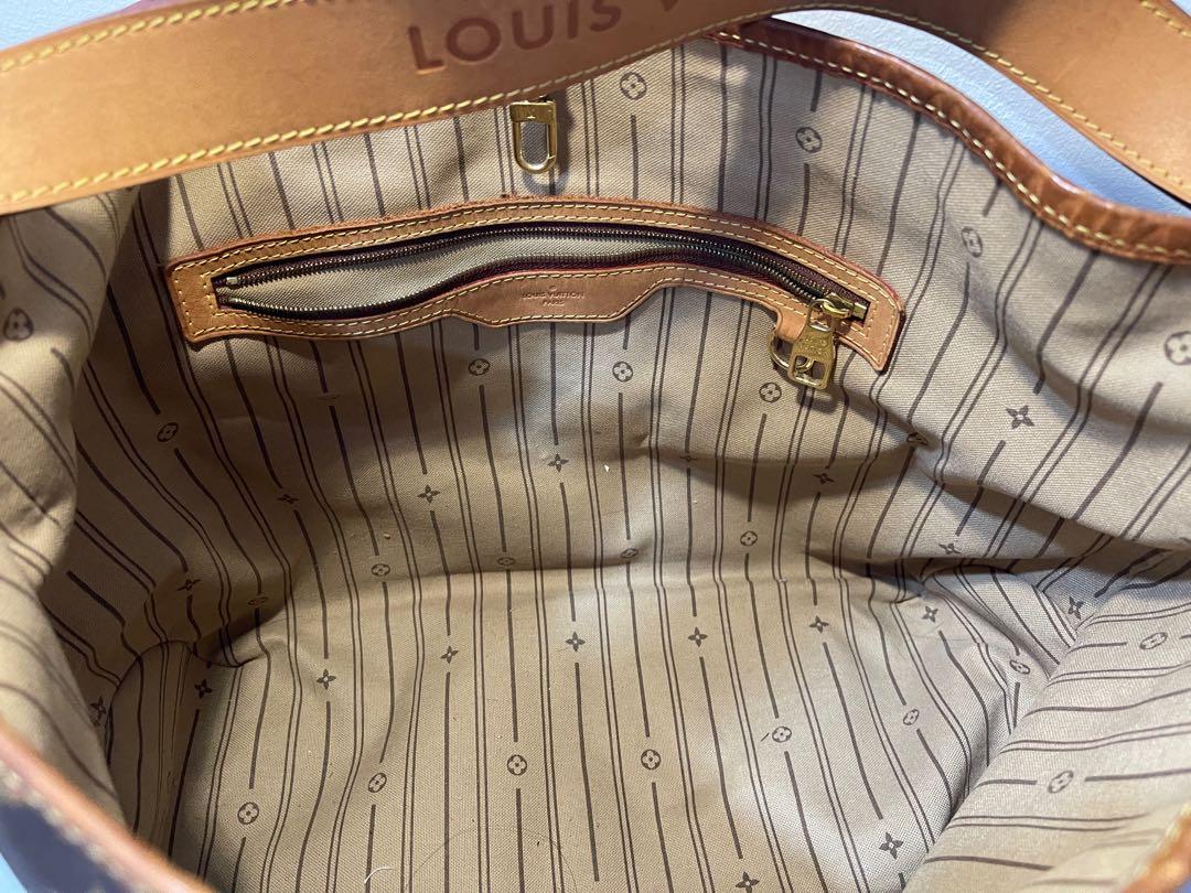 Louis Vuitton Delightful Handbag 387705