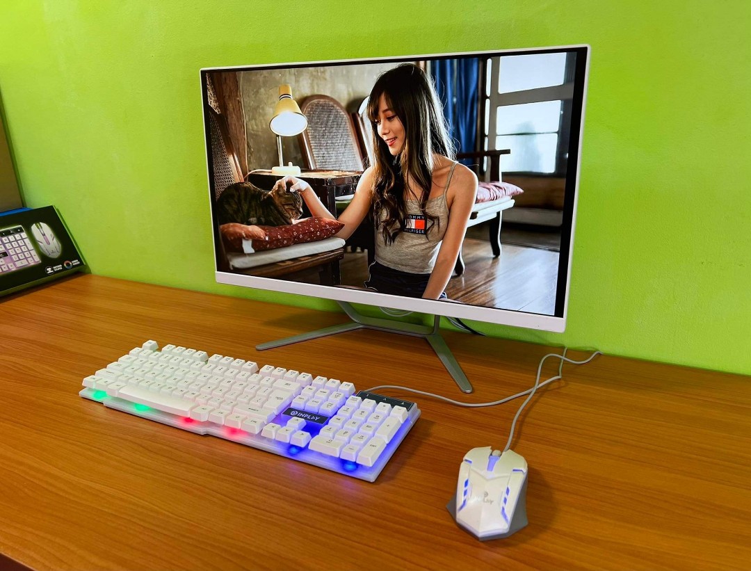 Makinis DHP All in One PC Set i5 7th Gen, Computers & Tech, Desktops on