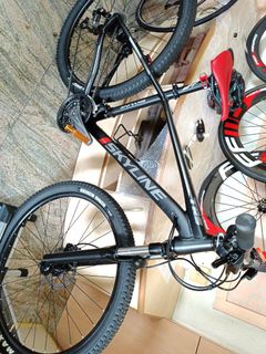 (Category: ) located in . Submitted by leongbicycle (Listing ID 1129350005, Image 1). Description: .