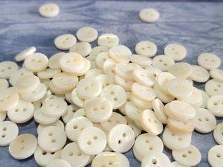 Natural Shell Buttons
