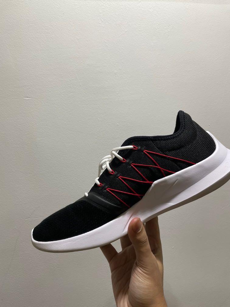 Nike viale discount tech racer review