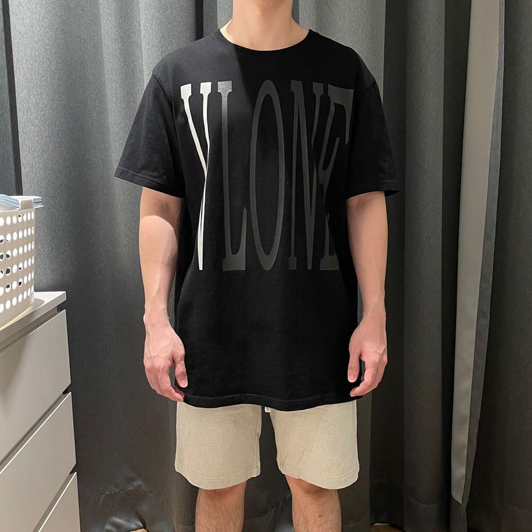 Original VLONE Tee (M), Men's Fashion, Tops u0026 Sets, Tshirts u0026 Polo Shirts  on Carousell
