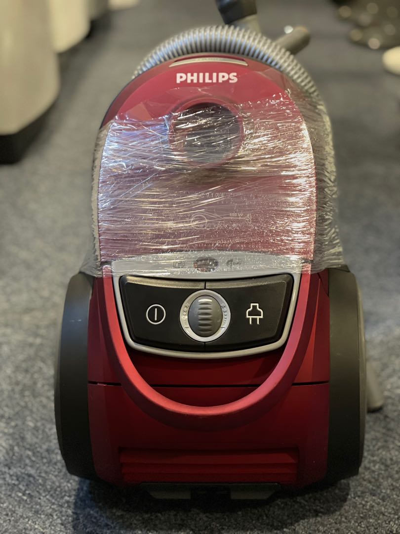 PHILIPS FC9174 VACUUM CLEANER (2200W) Condition 8/10, TV & Home