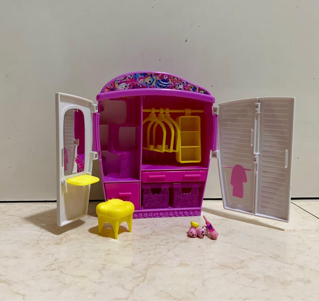 Shopkins style me wardrobe store