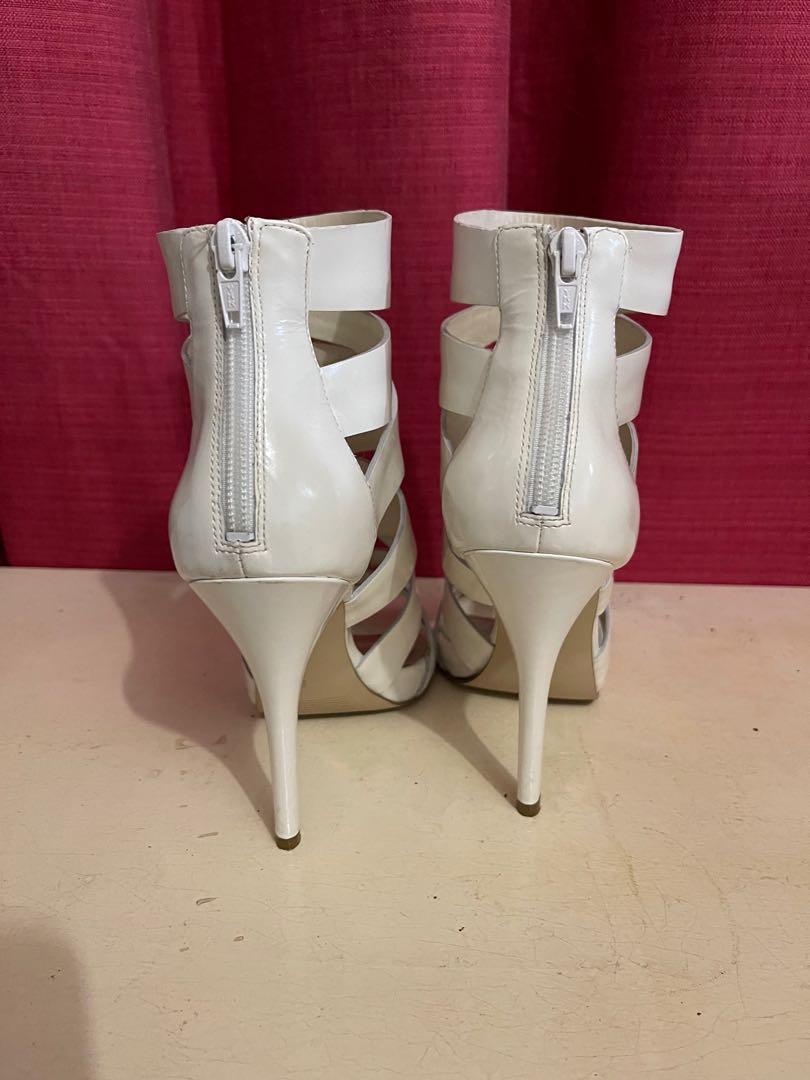 Stellaluna gladiator heels (Category: Heels) located in Paranaque City. Submitted by amsdm (Listing ID 1129345676, Image 3). Description: .