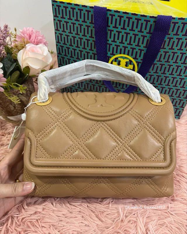 TerlebihBeli  NWT Tory Burch Fleming Soft Small Convertible Shoulder Bag,  Women's Fashion, Bags & Wallets, Purses & Pouches on Carousell