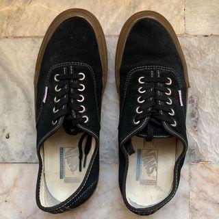 VANS Authentic Pro