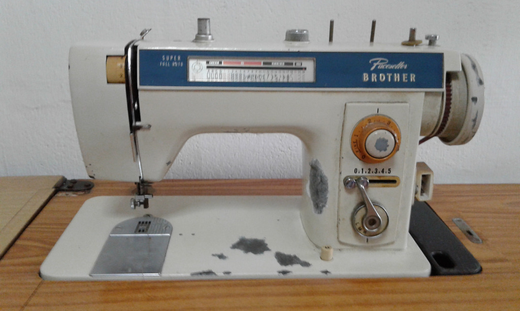 Vintage Brother Pacesetter 701 Super Full Auto Heavy Duty Sewing