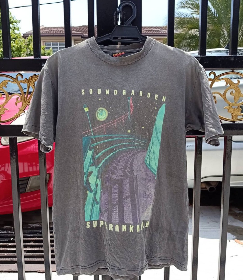 Soundgarden t shirt vintage top
