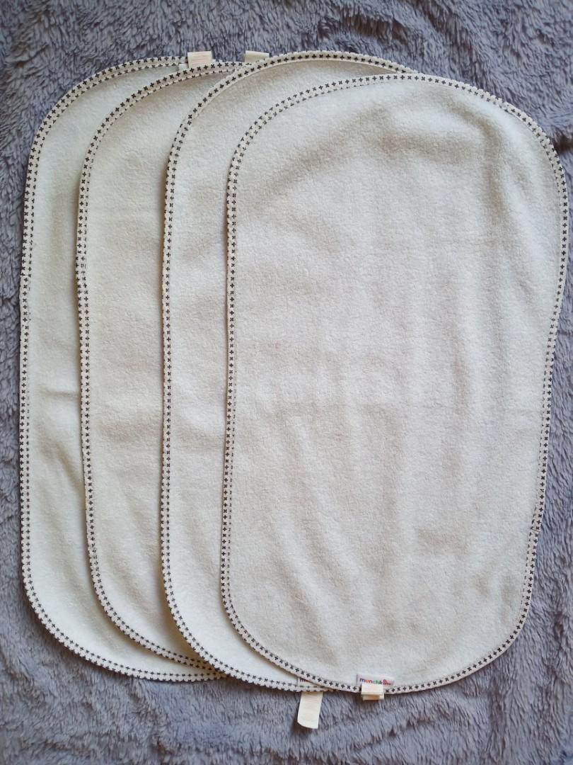 Waterproof Changing Pad Liners (munchkin) (Category: Changing Mats & Accessories) located in Paranaque City. Submitted by gia_scloset (Listing ID 1129357018, Image 1). Description: 4pcs @P350 Liner helps with messy changes, providing extra protection Liner is 22.75 inches x 11.5 inches Ideal for use on changing pads Liner has PVC free water proof backing Machine washable Liner helps with messy changes, providing extra protection Liner is 22.75 in