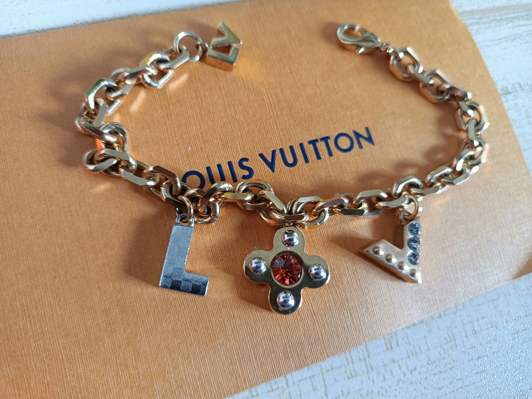 Louis Vuitton blooming brass bracelet layered, Women's Fashion, Jewelry &  Organisers, Bracelets on Carousell