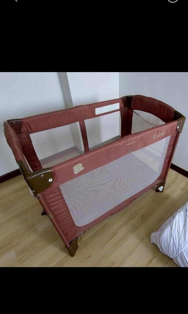 Arms Reach CoSleeper / Cot / Playpen (Brown), Babies & Kids