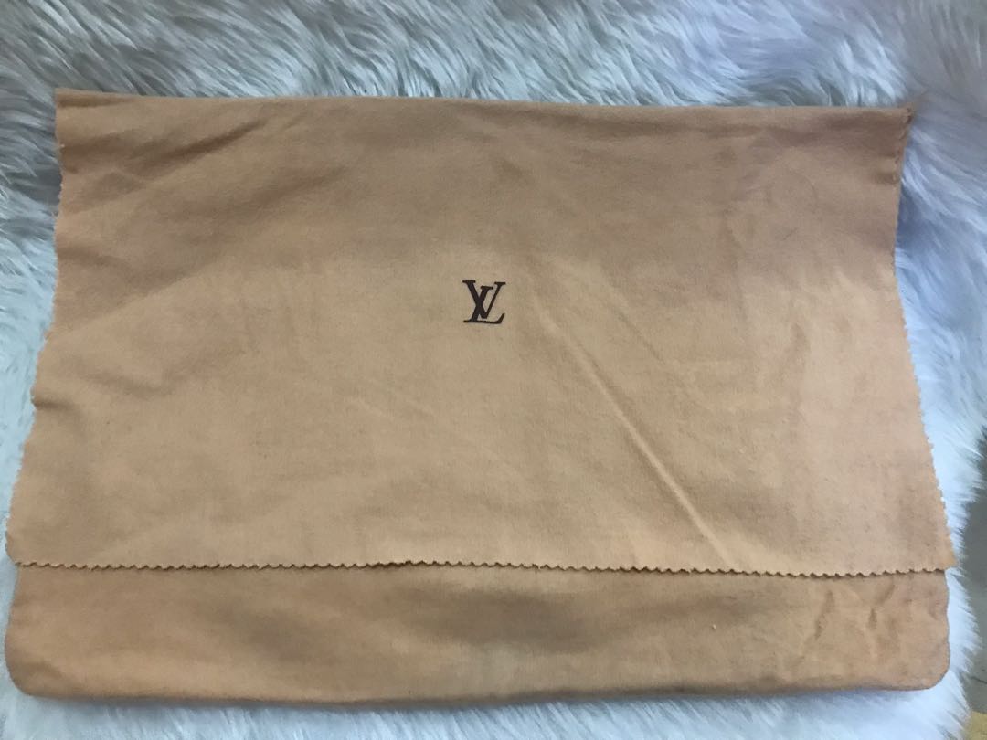 Authentic Louis Vuitton Flat and Drawstring Dustbag, Luxury, Bags & Wallets  on Carousell