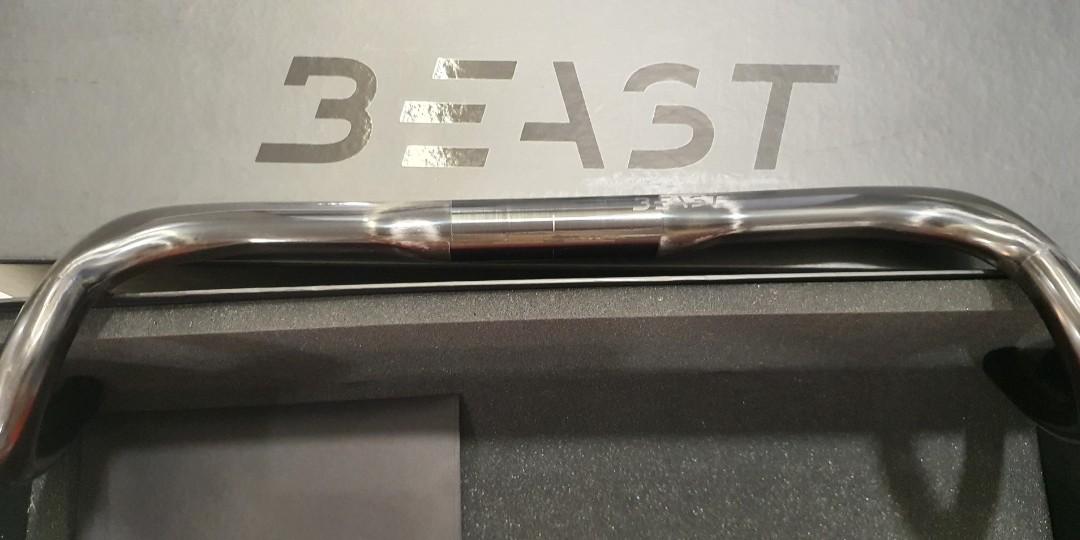 Beast Components Carbon Gravel Bar, Sports Equipment, Bicycles