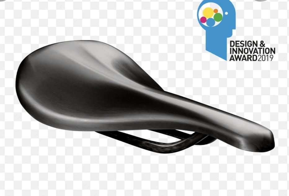 Beast Components Pure Carbon Saddle, Sports Equipment, Bicycles