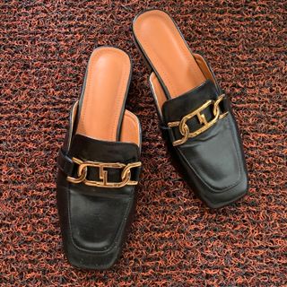 (Category: ) located in . Submitted by yrpreloved_ (Listing ID 1134421985, Image 1). Description: .