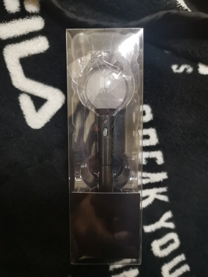 BTS OFFICIAL LIGHTSTICK PEN SE ver 現貨 防彈少年團, 興趣及遊戲, 收藏品及紀念品, 韓流 Carousell