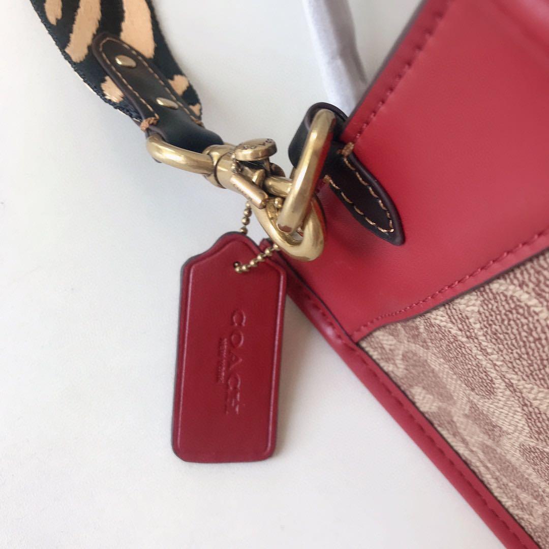 Coach 2022 New Tiger Limited Edition Tiger's Zodiac Year Field Tote